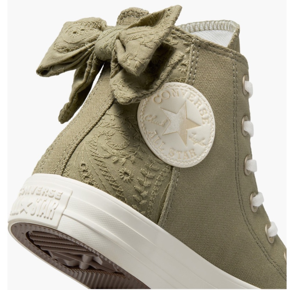 NEW Converse Embroidered High Top Twill Sneaker Mossy Sloth Sz 6